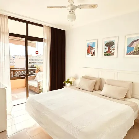 Apartment Casa Hugo - Ocean View, Quiet Pool, Fibre Net, Gigantes *